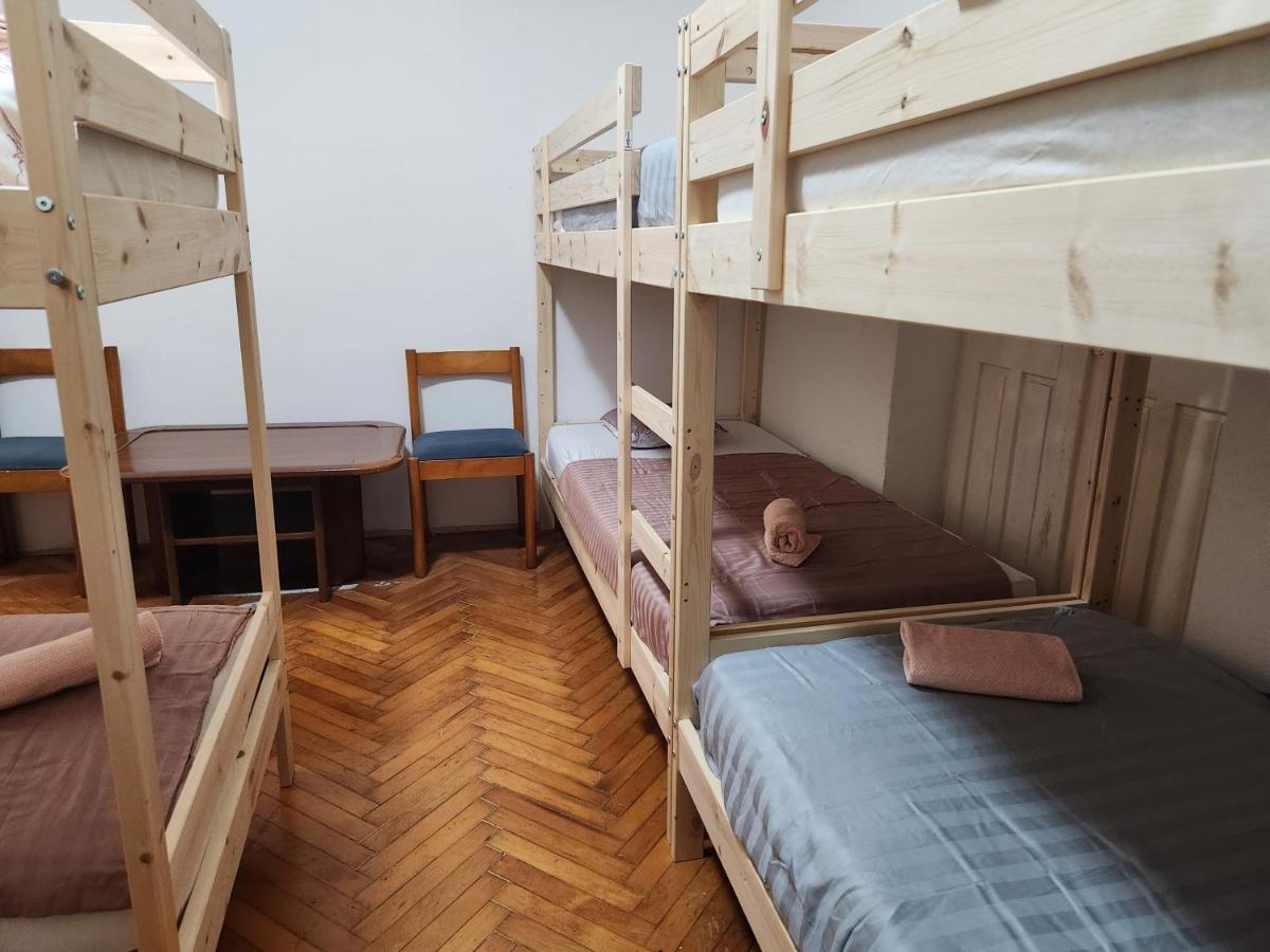 Hostel Queen Centar Spalato Esterno foto