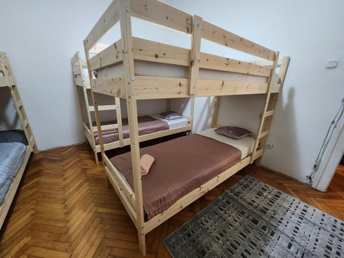 Hostel Queen Centar Spalato Esterno foto