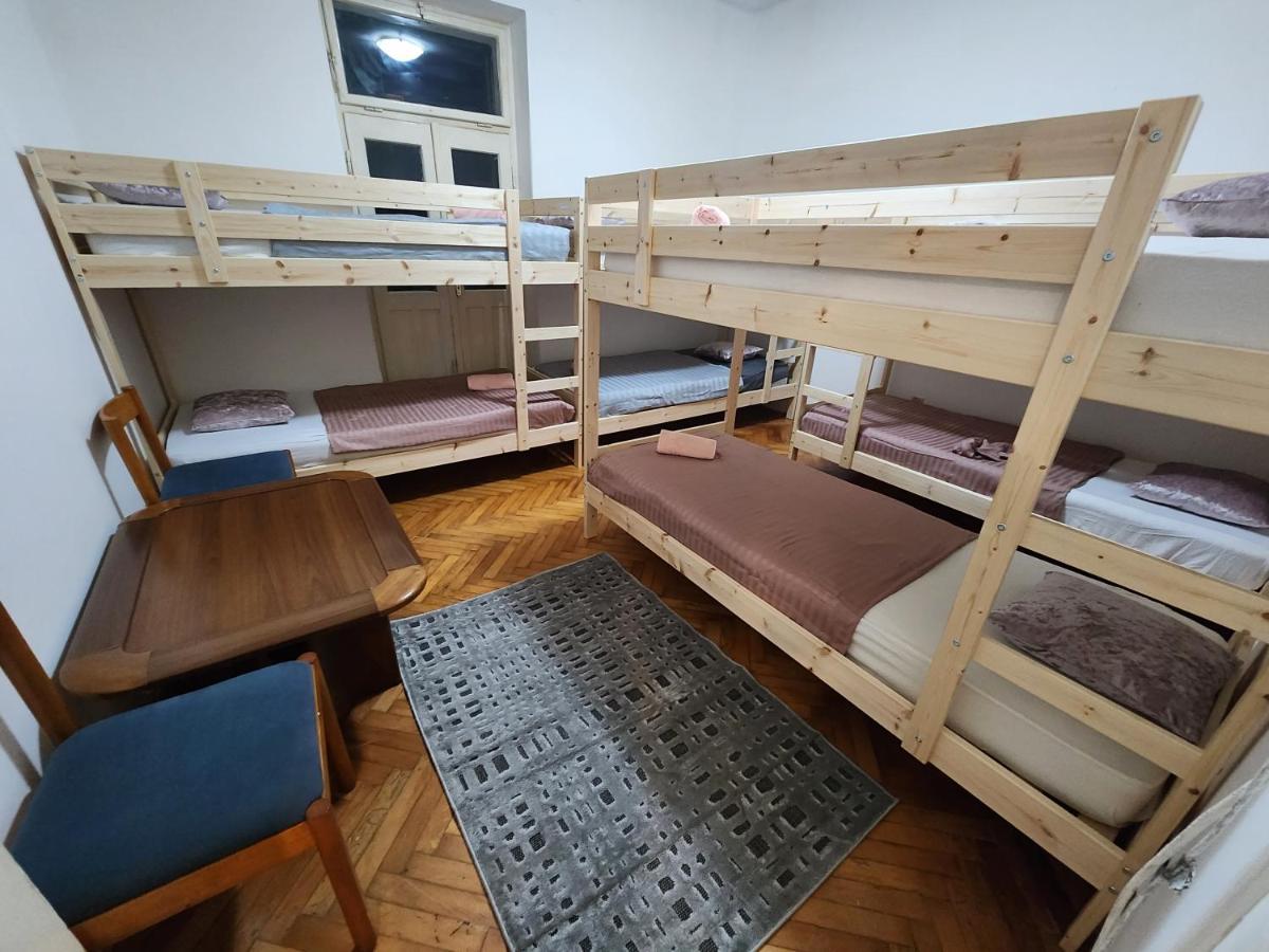 Hostel Queen Centar Spalato Esterno foto